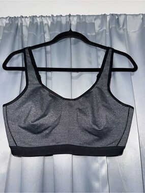 Wacoal Heather Gray Seamless Sports Bra